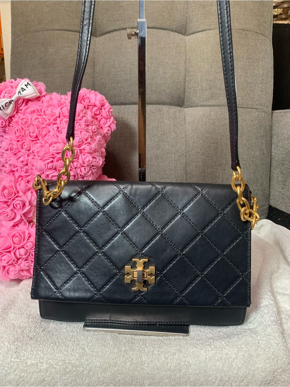 GUC Tory Burch Quilted Leather Crossbody Bag